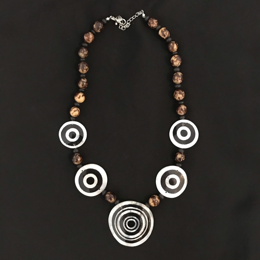 Statement necklace - Capiz shells & beads